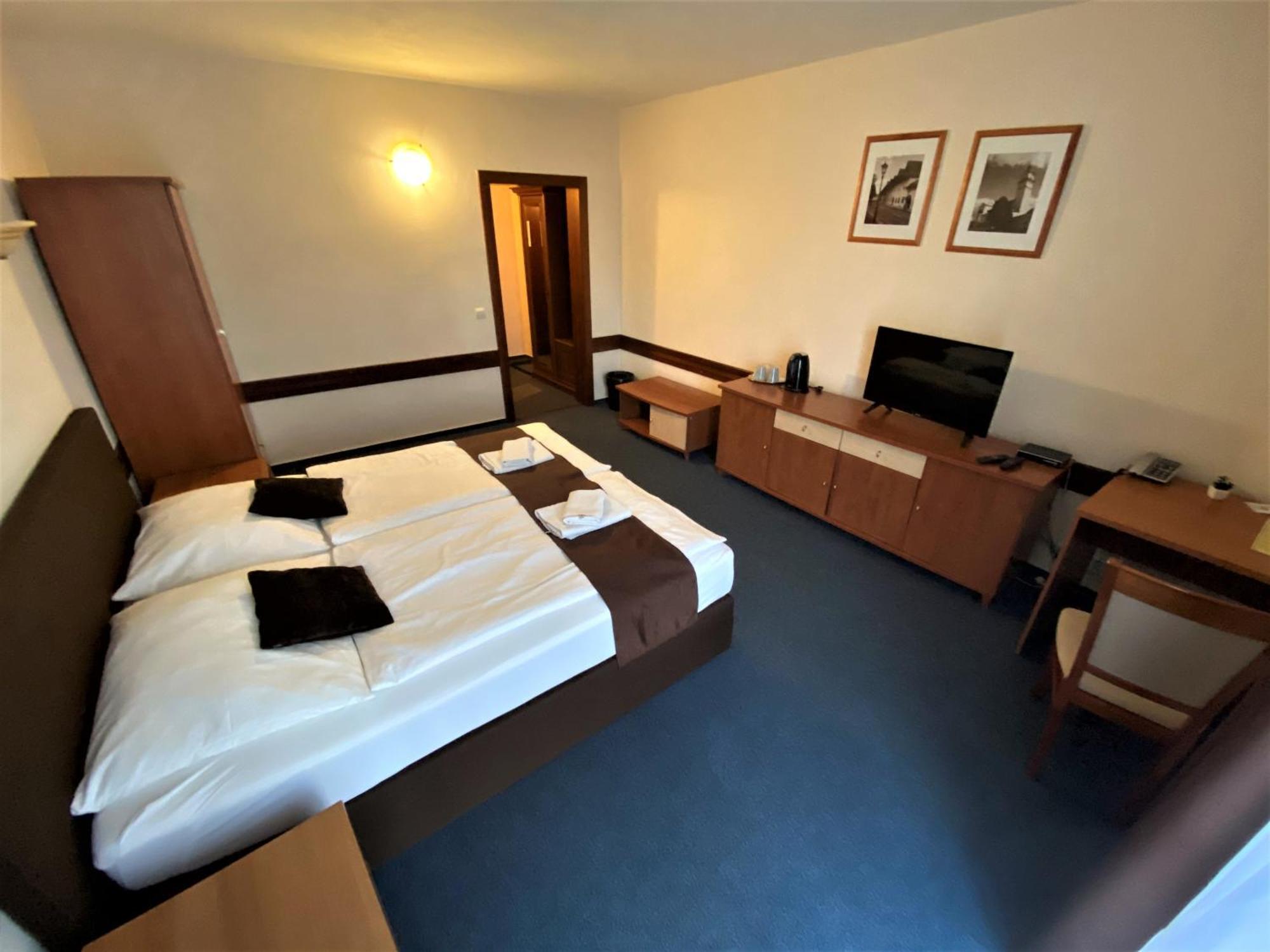 Garni Hotel Tatramonti ポプラト エクステリア 写真