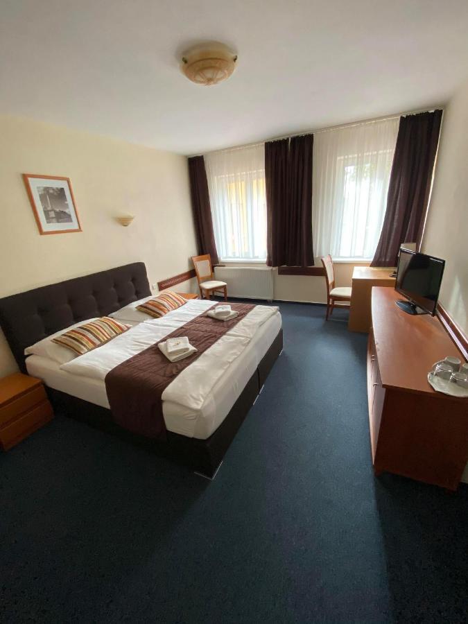 Garni Hotel Tatramonti ポプラト エクステリア 写真
