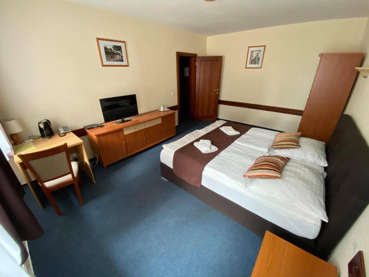 Garni Hotel Tatramonti ポプラト エクステリア 写真